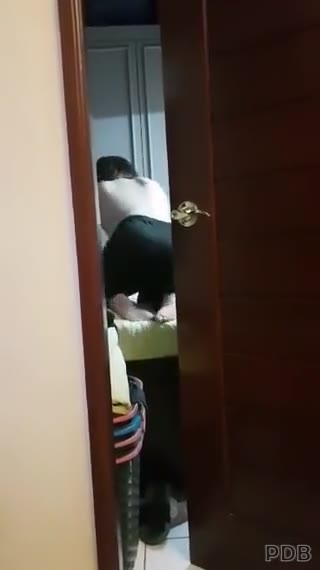 Ngintip Kakak cantik ganti baju dikamar eh malah dikasih liat semua - rpfcwtr09zql - Bokep Indo - porno.bokepindo.com.co