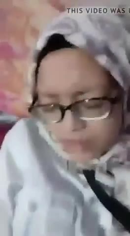 Cewek Jilbab Kaca Mata Kesakitan Ngewe Bokep Bokep video Sumenep Video Viral Poophd