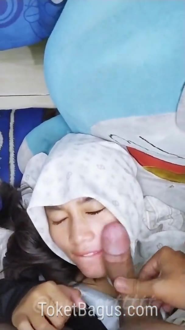 Kontolin awewe tudung putih minta p ...