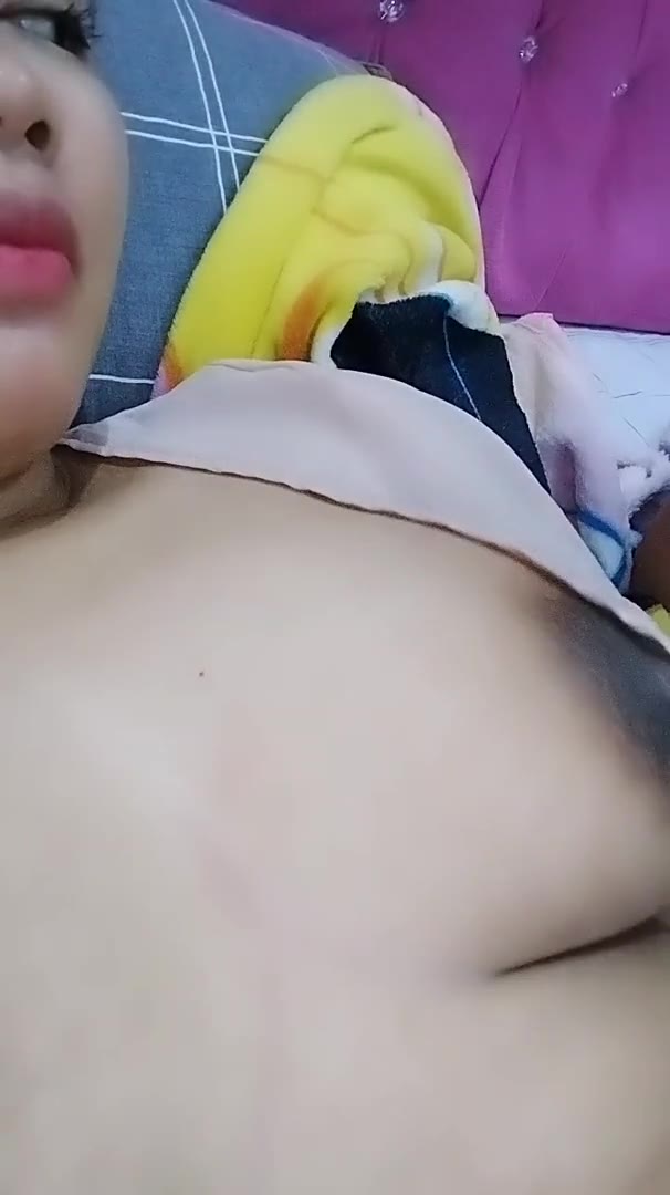Kenyot Nenen Uting Coklat Mbak Busui Mona Dodstream Sotwe Simintok Asupan Bochiel