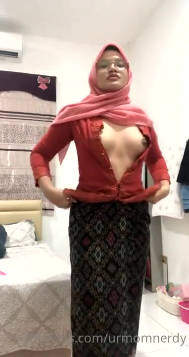 Watch output (3) - Bokep Indo - indo.bokep22.com