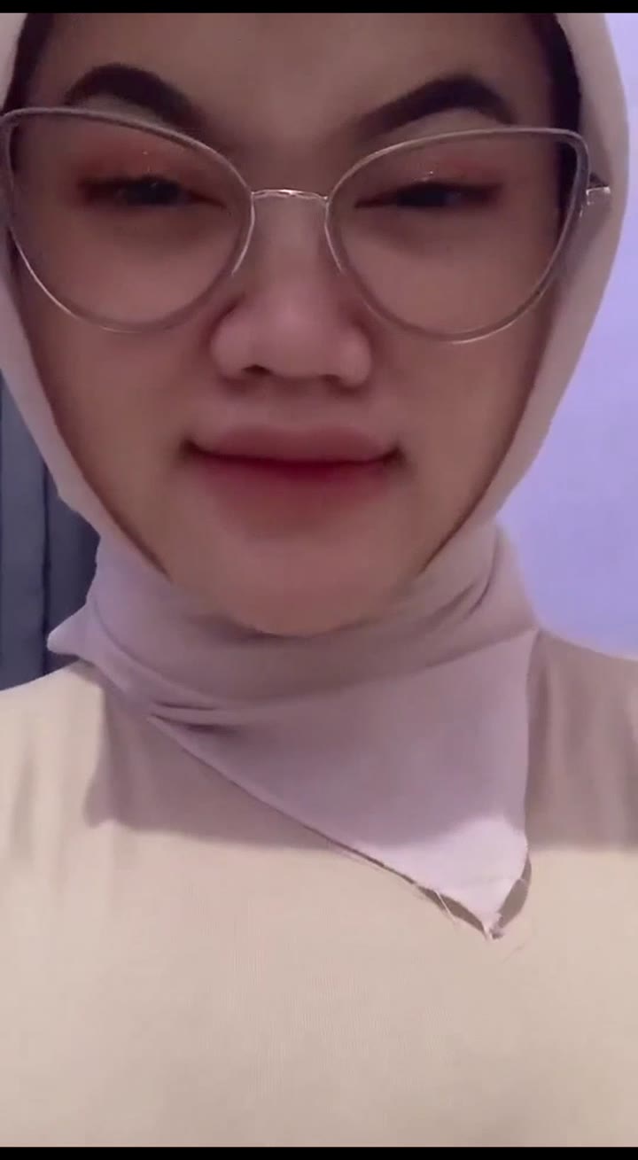 Seleb Tiktok Akira Hijab Nunjukin Ttnya Di Video Colmek Tobrut Sotwe Binor