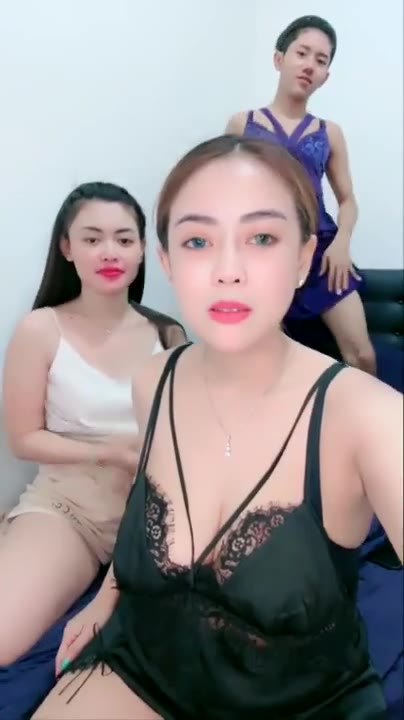 Live Hot Duo Janda Bening