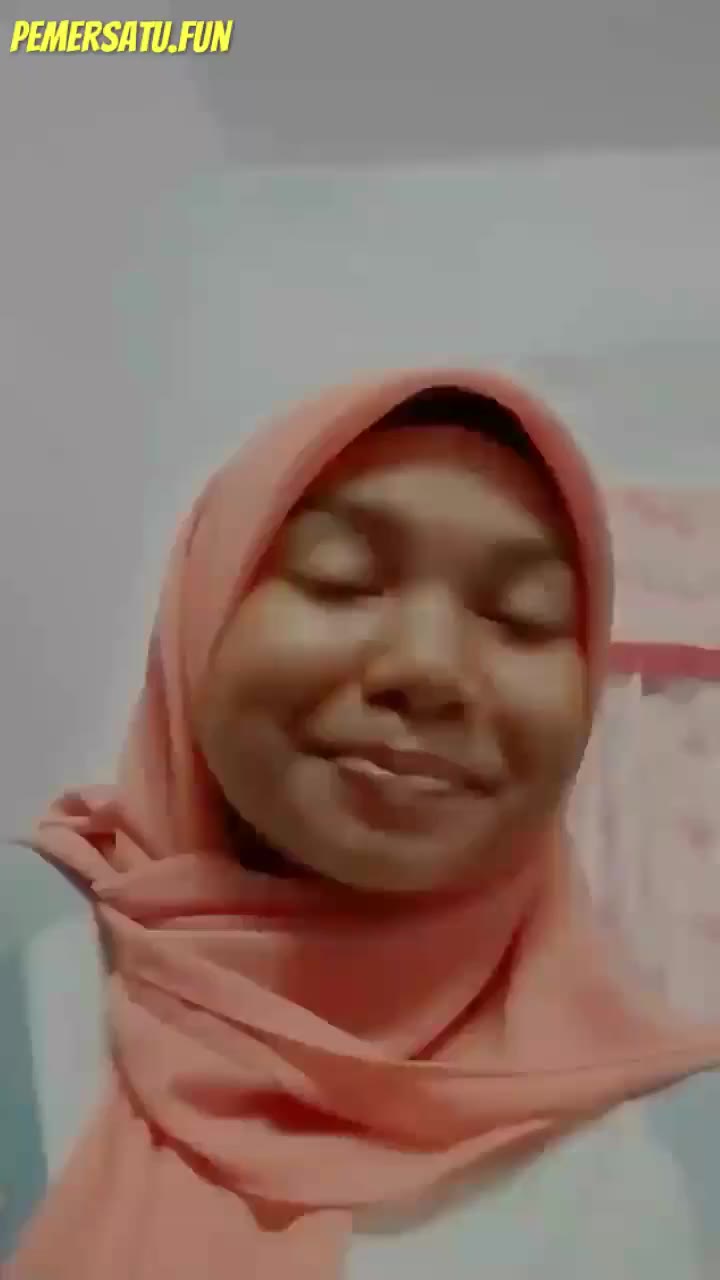 Hayrin Insyirah Jilbab Binal ABG 18yo cute Part (1) - m6x9ytmwptzd - Bokep Indo - porno.bokepindo.com.co