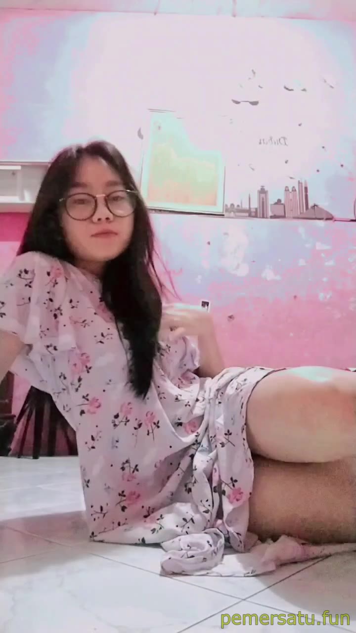 Watch abg lugu berkacamata bernama Cindy yang viral di tiktok (76) - Bokep Indo - doooood.co