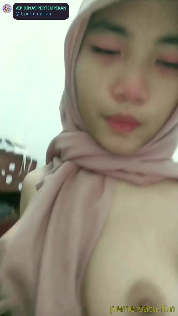 Watch abg jilbab imut tocil memek masih segaris (8) - Bokep Indo - indo.bokep22.com