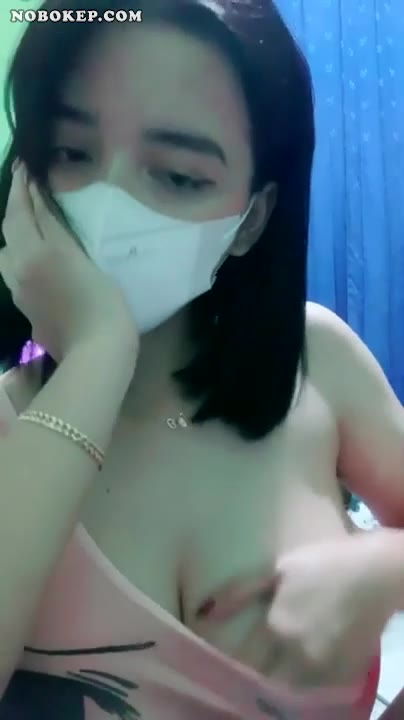 Bokep Indo Urbaby Show Toket Gede Brutal Live NOBOKEP