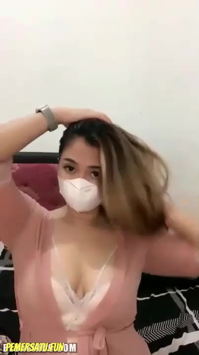 zara cantik colok memek sampai nungging - bcy1fclr6d2z - Bokep Indo - doooood.co
