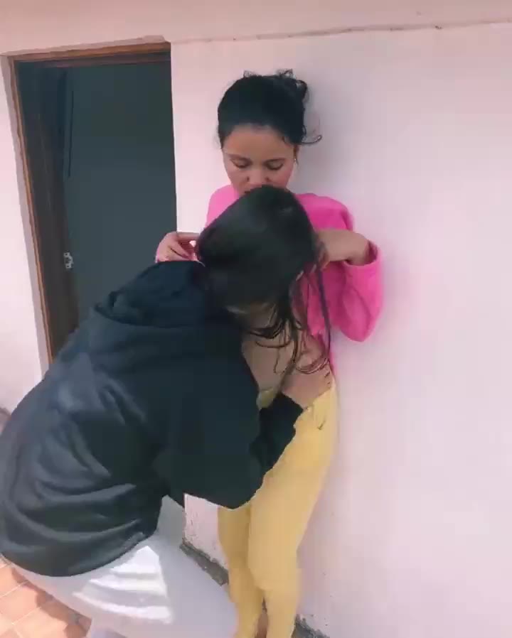 Koleksi 3 Video Bokep Lesbian Di Balkon Viral Tiktok − PEMERSATUDOTFUN-lesb - zur9v43s2l2j - Bokep Indo - porno.bokepindo.com.co