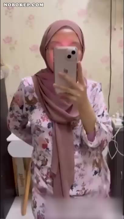 Bokep Indo Hijab Binal Pap Toket Depan Kaca