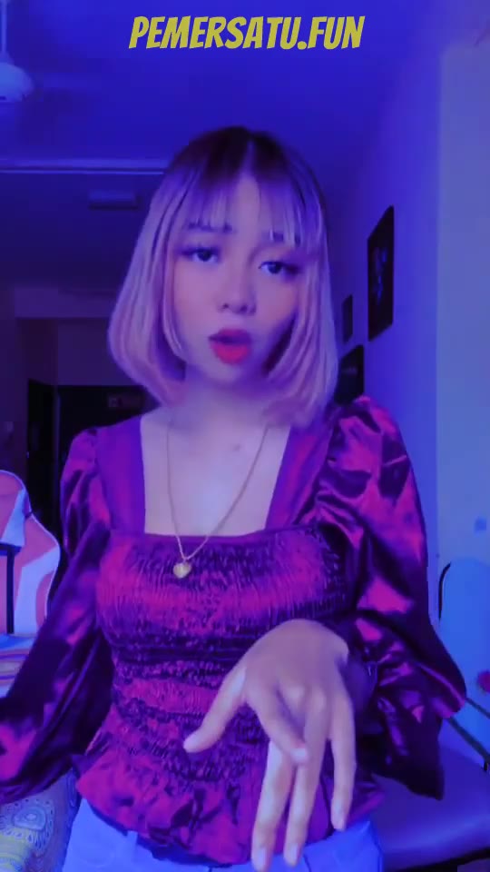 Nia Arisha PEMERSATU DOT FUN (4) - tm78xko5xpwq - Bokep Indo - porno.bokepindo.com.co