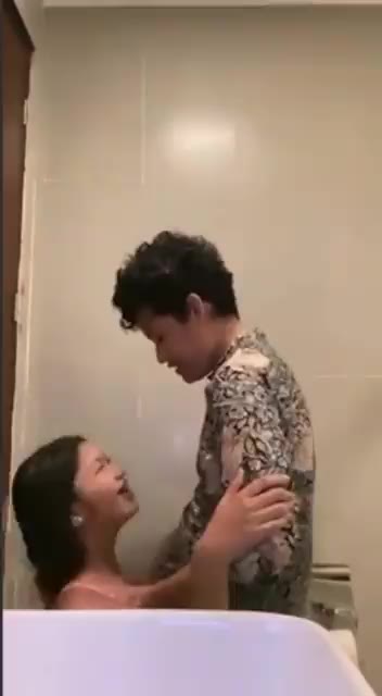 ABG Viral Nyepong Kontol Sampek Crot di Muka - nwaldw1g2o6z - Bokep Indo - porno.bokepindo.com.co