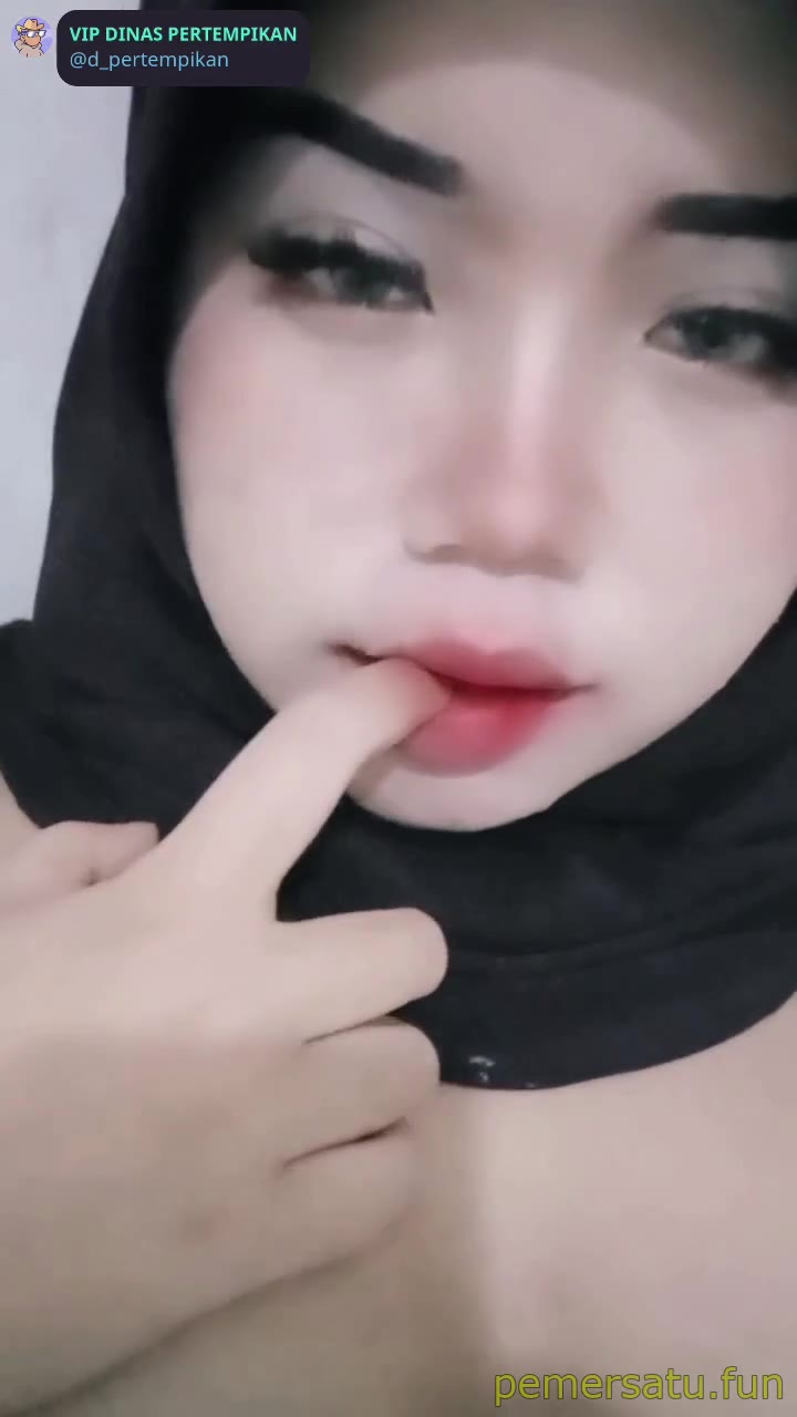 skandal jilbab viral lepas hijab colok memek (44) - q0piw3yczmwe - Bokep Indo - porno.bokepindo.com.co