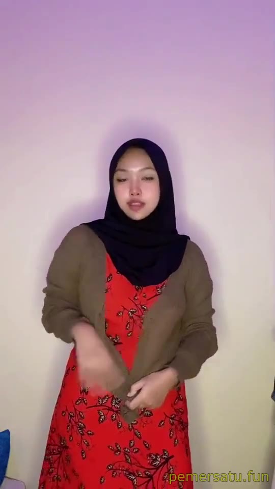 Watch Rahma Jilbab Goyang Bugil di Tiktok (3) - Bokep Indo - doooood.co