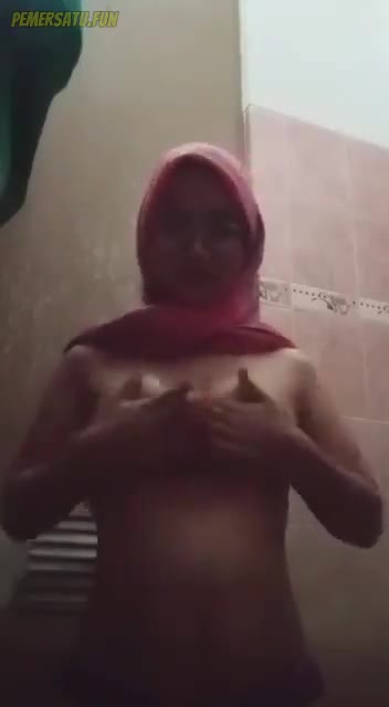 jilbab merah muda remas toket (1) - 1fm5p87503w3 - Bokep Indo - porno.bokepindo.com.co