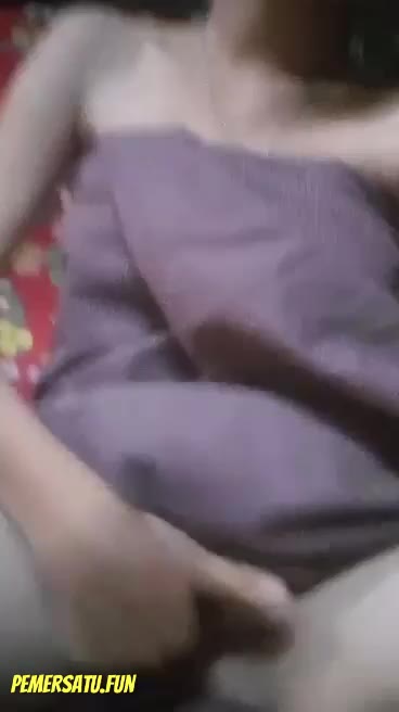 abg 19yo rambut pendek suka pamer susu dan colok memek (1) - heutevhassdp - Bokep Indo - porno.bokepindo.com.co