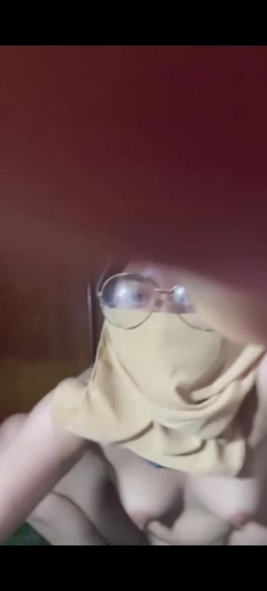 Seleb tiktok omek sampai keluar???? - 0bf1jg6mz04q - Bokep Indo - porno.bokepindo.com.co
