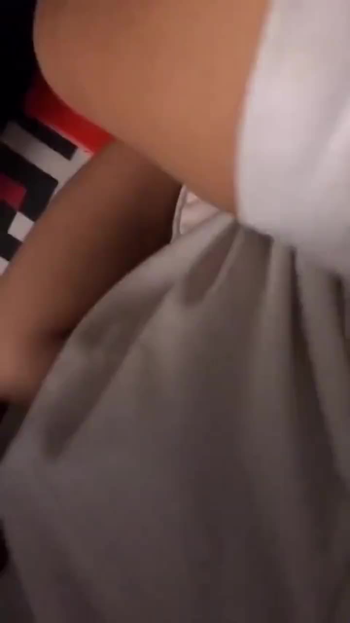 Temen tiba tiba main ke kosan lagi galau katanya ajakin ngewe aja biar seneng - 9lg3gfjzp2hc - Bokep Indo - porno.bokepindo.com.co