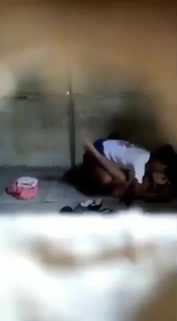 TERCYDUK TETANGGA, NGINTIP BAPAK DAN ANAK NGEWE - 5e2pzgb9nrou - Bokep Indo - porno.bokepindo.com.co