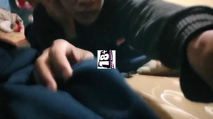 Minta pacar jihab berkacamata di atas - DoodStream