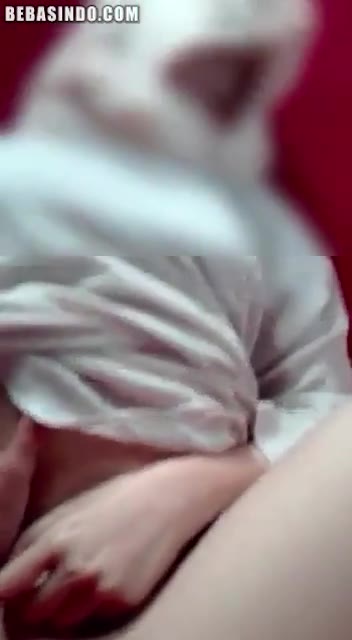 Bokep Indo Ngentotin Ukhti Crotin di Toketnya Mantap - 52vhfbuvobpx - Bokep Indo - porno.bokepindo.com.co