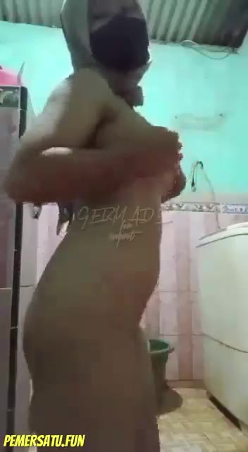 jilbab tocil abg pamer tubuh mulus - 0k04k34ln7jw - Bokep Indo - porno.bokepindo.com.co