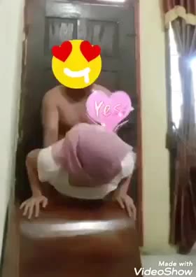 DENGAN TETANGGA DI RUANG TAMU - dtc9xbgmfknq - Bokep Indo - porno.bokepindo.com.co