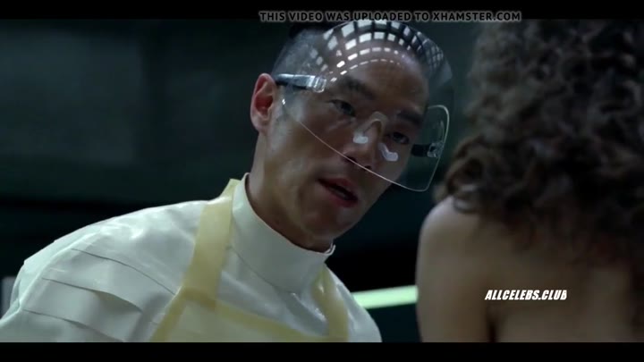 Thandie Newton and Angela Sarafyan in Westworld - S01e07: Brunette Brunette Porn