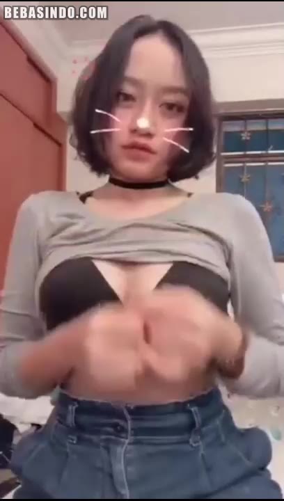 Bokep Indo Terbaru Selebgram Cantik Sange Colmek - BOKEPSIN COM