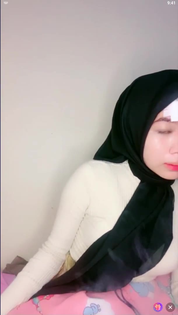 Sungirl Ukhti Nakal Menggoda Tetek Ketat Bergetar