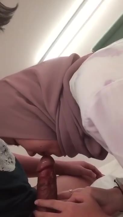 Watch HIjab Sangean part 01 - Bokep Indo - porno.bokeptub.com
