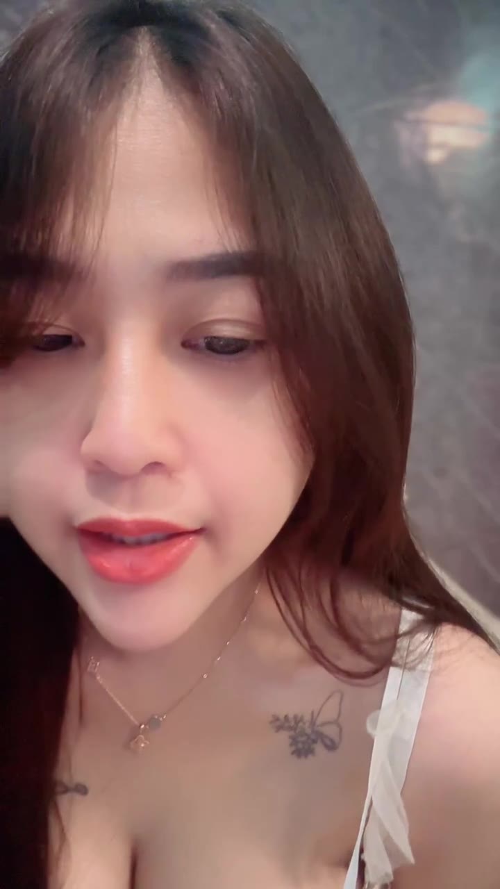 Lylaaaa ID 1901315884343410690 Hot51 telegram bot @DSrecordbot