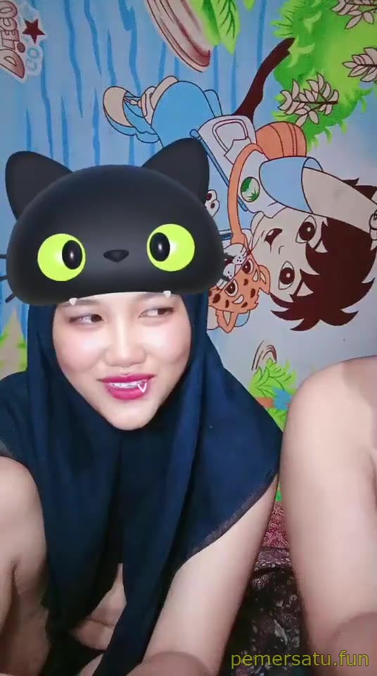 TIARA 25JUNI Hijab 18yo Papaya Live