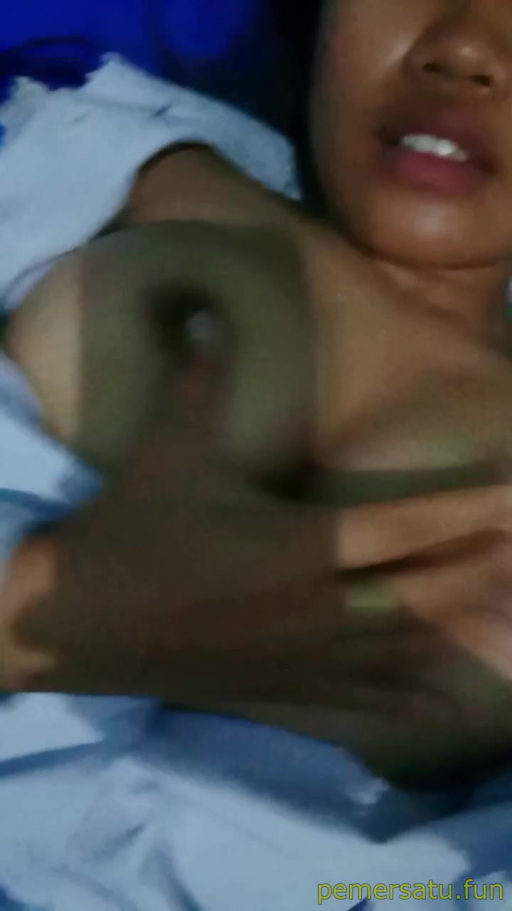 Sifa ABG Kampung 18yo Sange Pake Seragam (23) - p5e04tj3gerw - Bokep Indo - porno.bokepindo.com.co