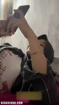 Bokep Indo Hijab Toge Melet Live Tiktok Lokal Viral Telegram Sumenep Downloader