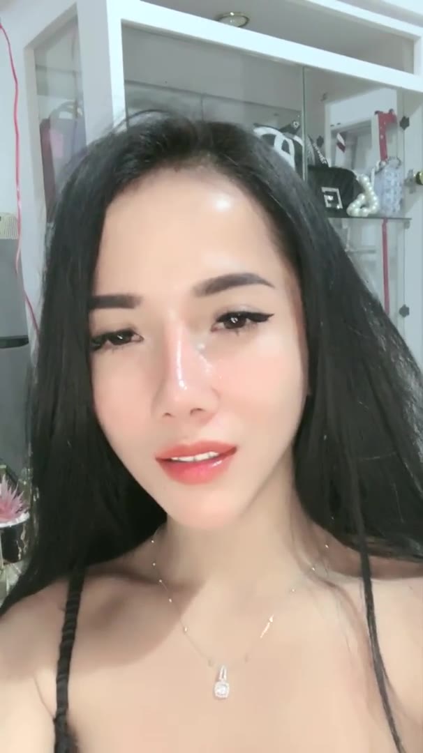 Sexy Montok Host Baru Nih Karin Mangolive Download Pekoblive Doods Twitter Gambar