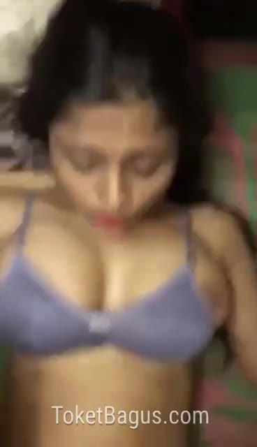 Ngentot penjaga warung toket gede ...