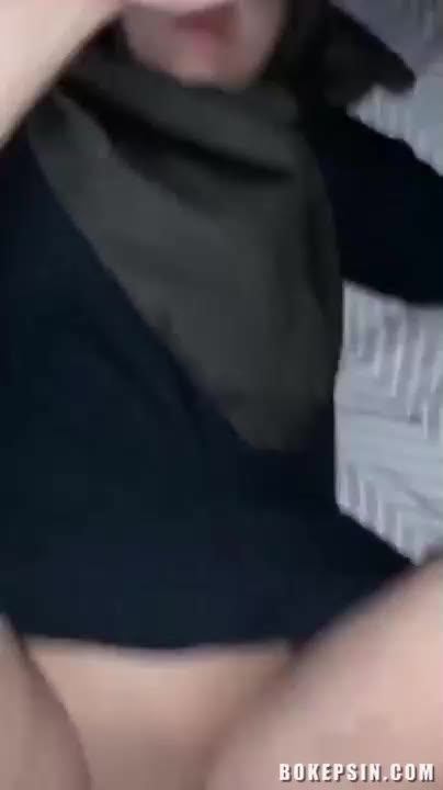 Hijabers Cakep Kacamata Ngewe yang Viral - t06bwjvkil0d - Bokep Indo - doooood.co