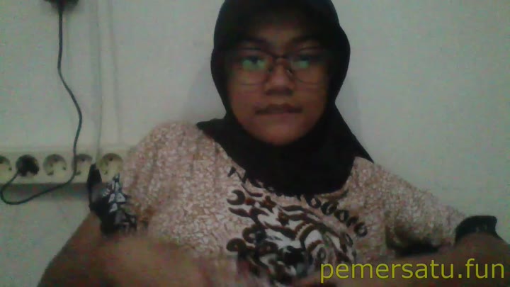 abg jilbab kacamata 18yo yang viral colmeknya pandai (2) - s5d5lc5hrlih - Bokep Indo - porno.bokepindo.com.co