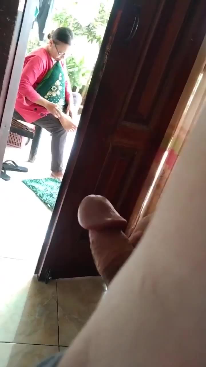 Eksibisionis Liatin Kontol Ke Mbak Baju Merah Lulustream Cilbo Full album Videos Doodsflix