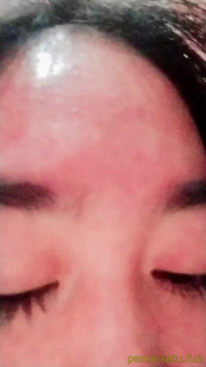 Elia ABG 18yo Kacamata Lugu Imut Bugil Colok Memek Becek (56) - bwhmyfkdgq5i - Bokep Indo - porno.bokepindo.com.co