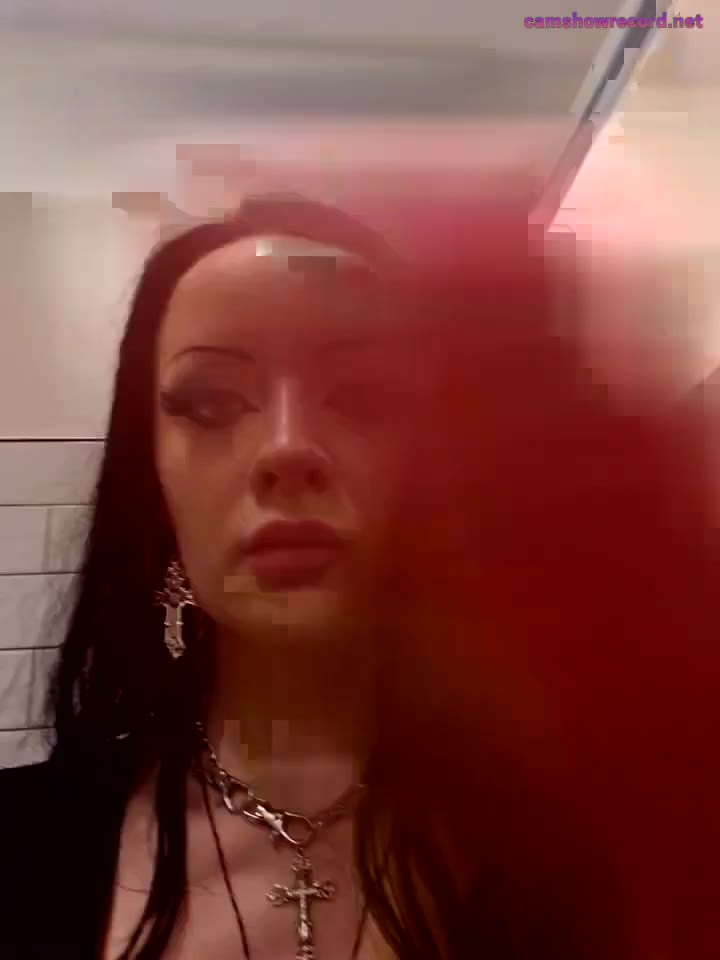 EVILYN 1