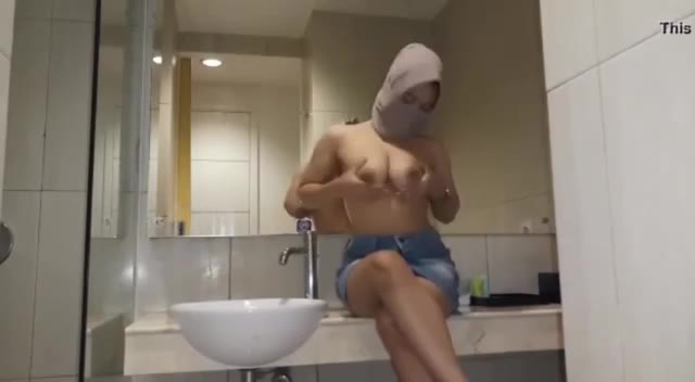 NONTON FILM BOKEP INDO - JILBAB SMA SANGE DI KAMAR MANDI - InI BokeP