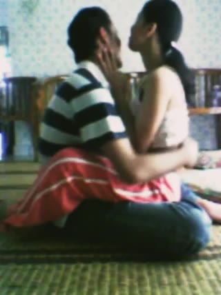 Main di kamar tamu - 47js399e1dk1 - Bokep Indo - indo.bokep22.com