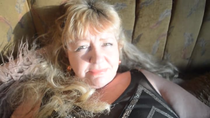 Goldenpussy He Like My Hairy Big Wet Pussy to: Amateur Porn