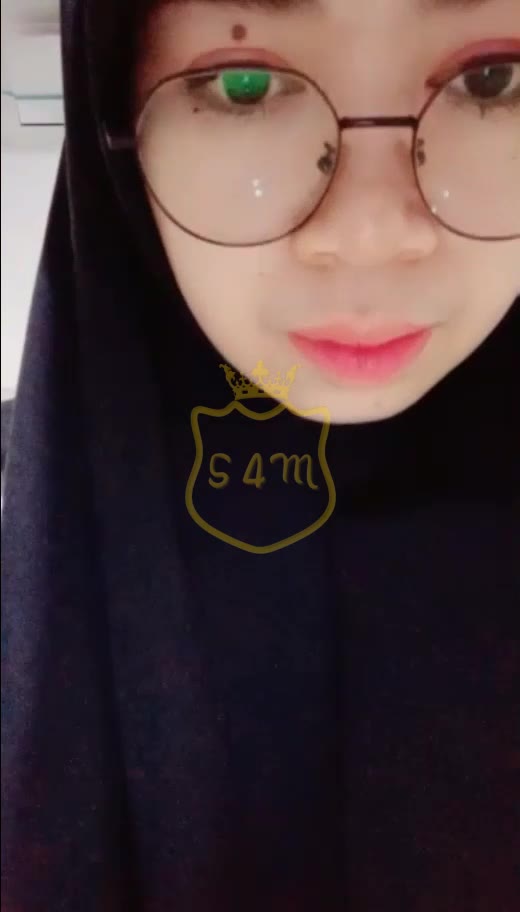 Muti Jilbab Biru Tua Show Toket Hot Godain Pascol