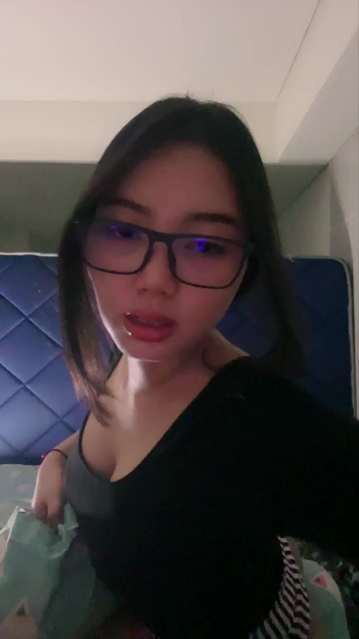 leaaa 1