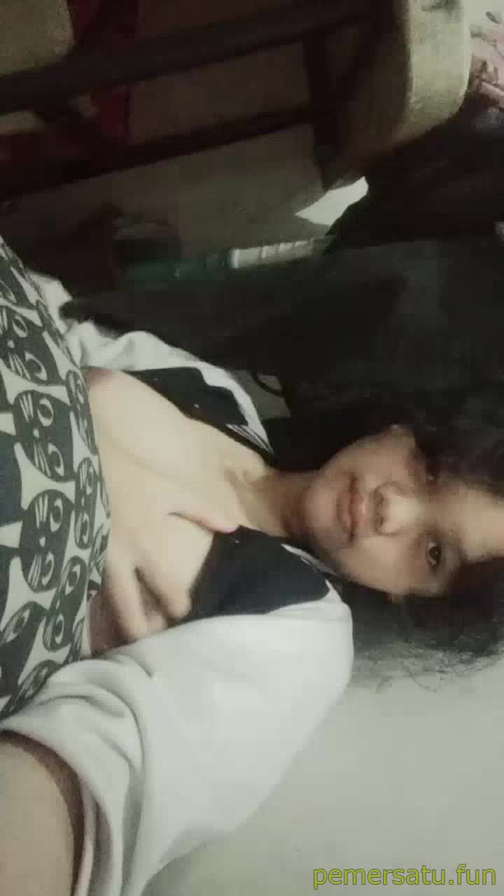 Bela Memek dan Toketnya disukai om om (3) - td42u1ulkfkp - Bokep Indo - porno.bokepindo.com.co