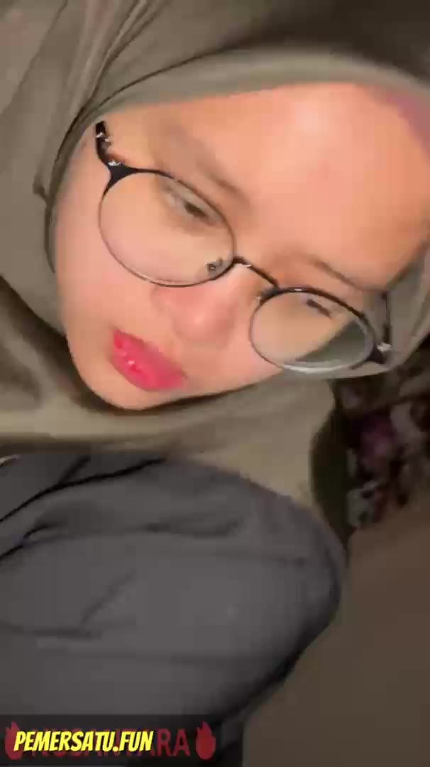 jilbab hitam kacamata cantik ngentot (4) - Copy-merged-1684498581758 - 1h36zbx9ua1d - Bokep Indo - porno.bokepindo.com.co