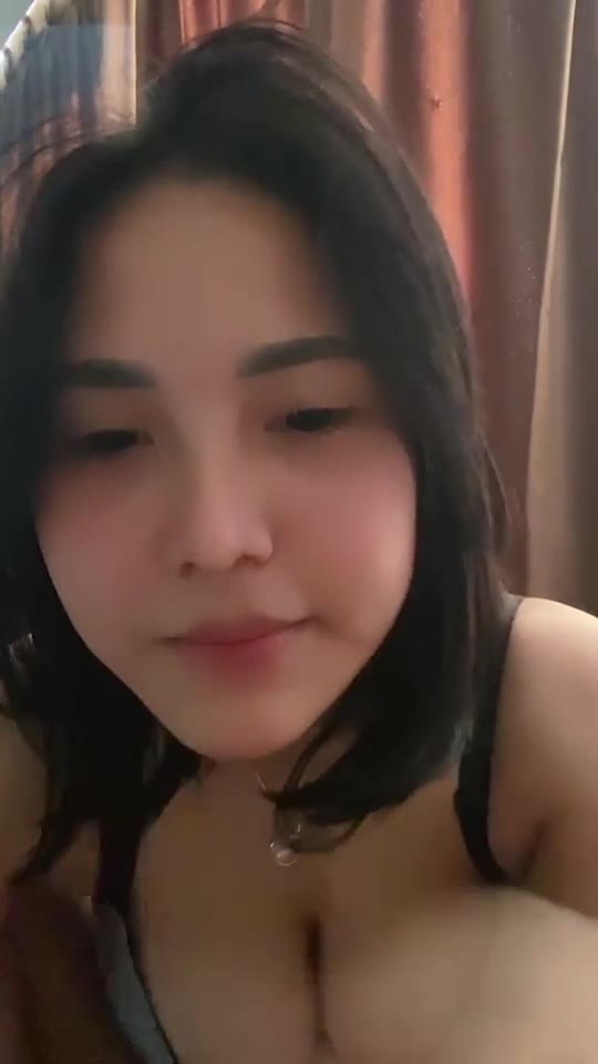 Cybel Selebgram Cantik Pamerin Susu Montok Godain Sumenep Xpanas Hijabers Asupan Malam